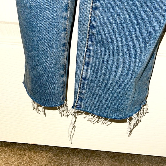 Universal Thread Jumper Jeans - Picture 7 of 7
